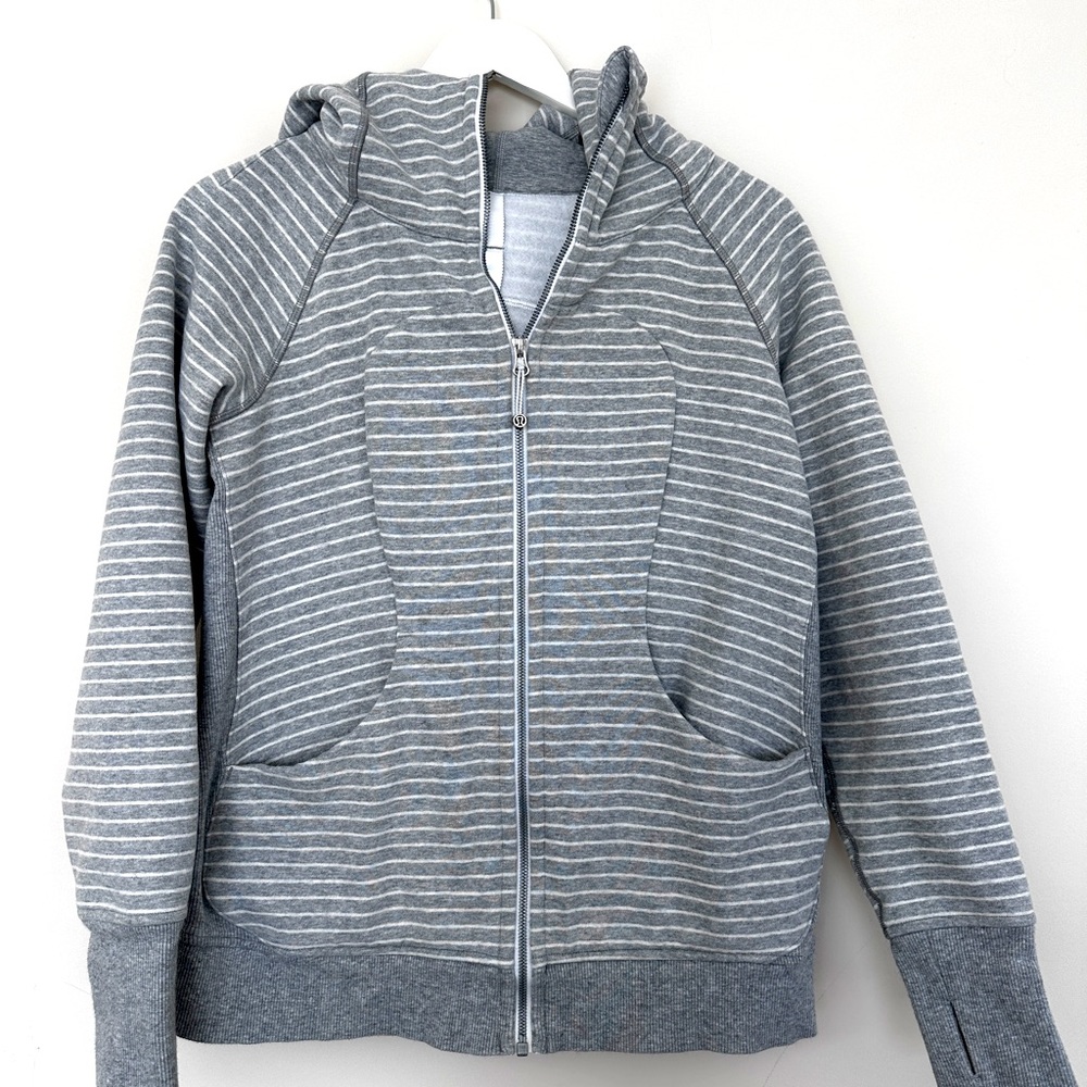 Lululemon Full Length Zip Scuba || 10